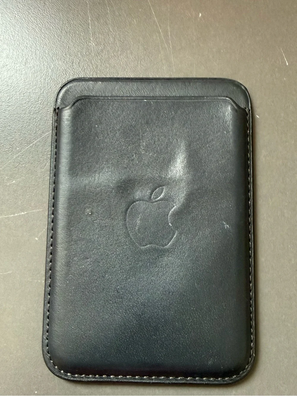 Apple Leather Magnetic Card Wallet - Black